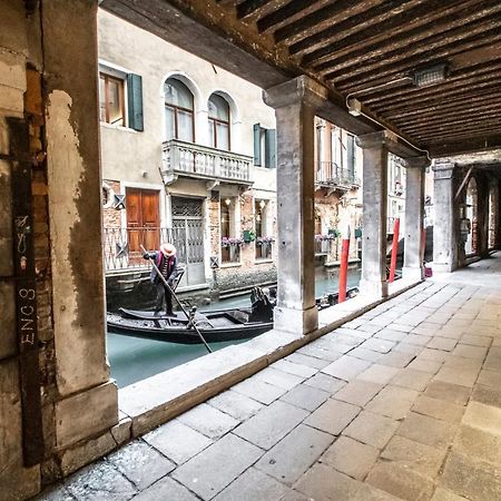 Ca' Delle Acque Deluxe Apartment R&R Венеция Екстериор снимка